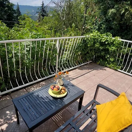 Voeroestorony Apartment *