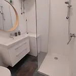 Apartament Vöröstorony *